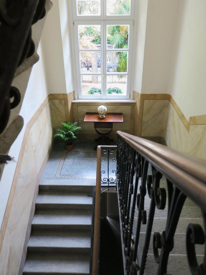 Villa Crochat โกโม ภายนอก รูปภาพ