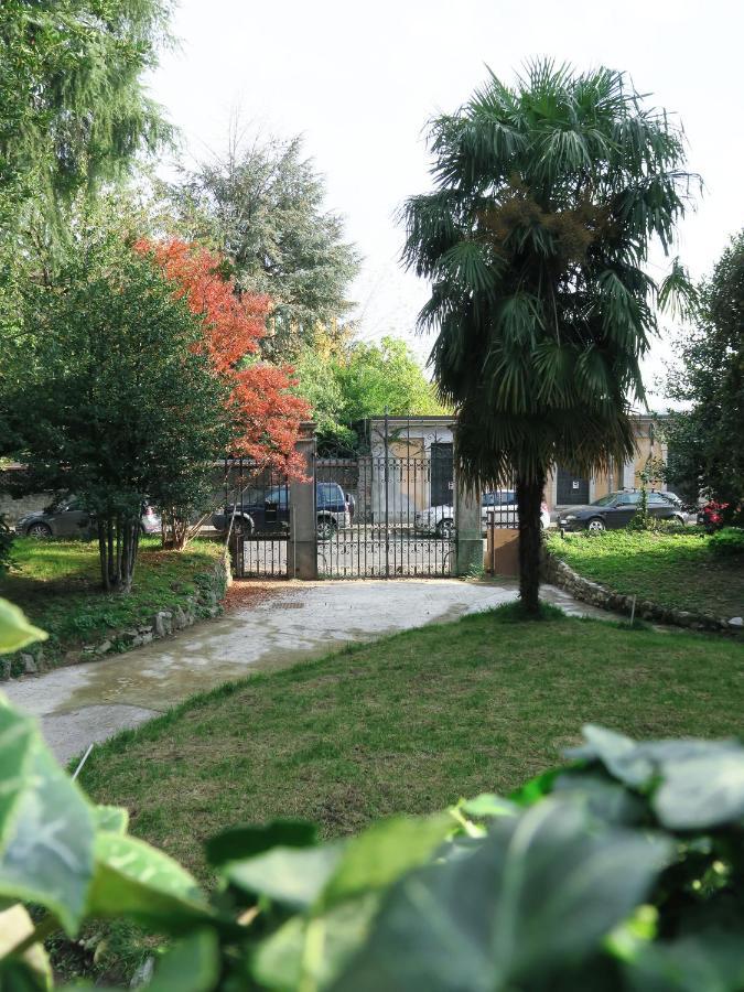 Villa Crochat โกโม ภายนอก รูปภาพ