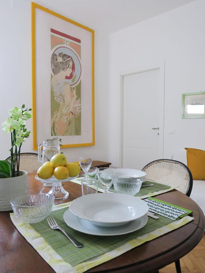 Villa Crochat โกโม ภายนอก รูปภาพ