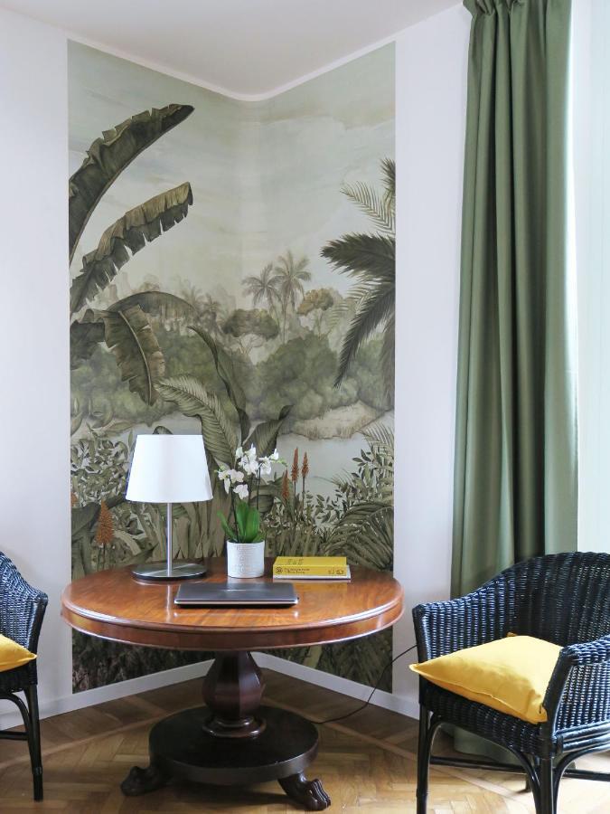 Villa Crochat โกโม ภายนอก รูปภาพ