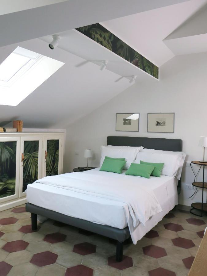 Villa Crochat โกโม ภายนอก รูปภาพ